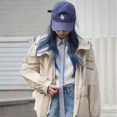 MOUSSY