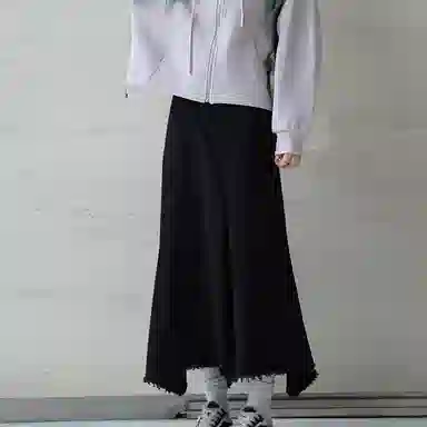MOUSSY A