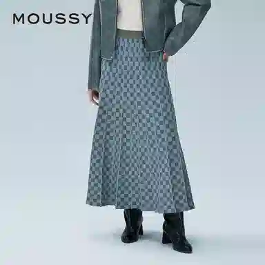 MOUSSY A