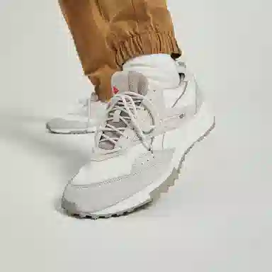 Reebok LX2200