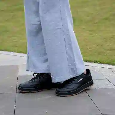 Reebok Court 1000 Black