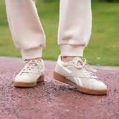 Reebok Club C Grounds Beige