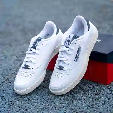 Reebok Club C 85