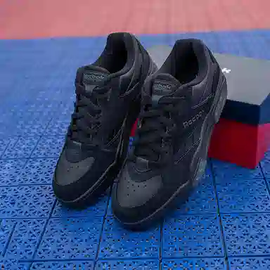 Reebok BB 4500 DMX Black