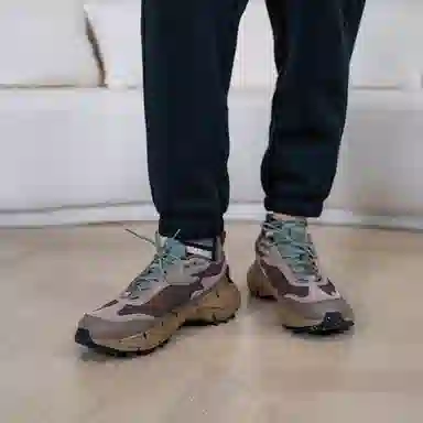 Reebok Zig Kinetica Brown