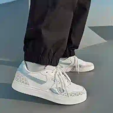 Reebok Court Advance BOLD