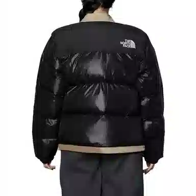 The North Face Nuptse 811