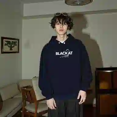 BLACK AT logooversize