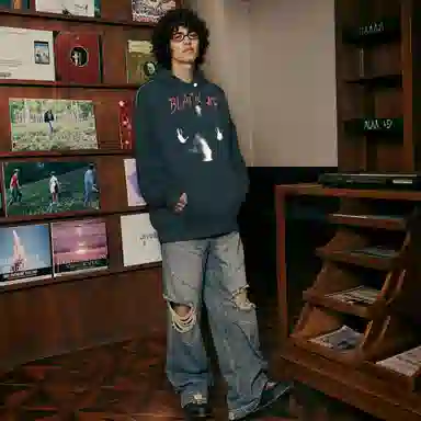 BLACK AT oversize