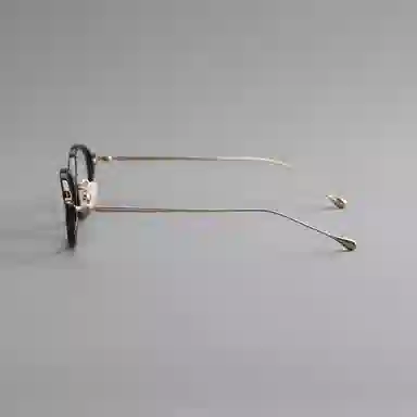 【可配度数】 青雉作 日杂高级感文艺书呆子眼镜日系时尚眼镜框高弹力不夹脸贝母鼻托 β钛板材 椭圆形 光学镜架 女款 玳瑁色日本灰黑色