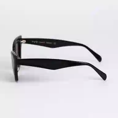 ins uv400