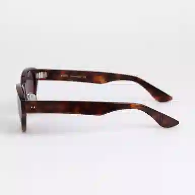 青雉作 欧美好莱坞复古 椭圆形高级墨镜 亚式加高鼻托开车驾驶镜 防紫外线内镀蓝膜 粗框 板材镜架合金 猫眼 太阳眼镜 女款 玳瑁色 黑色