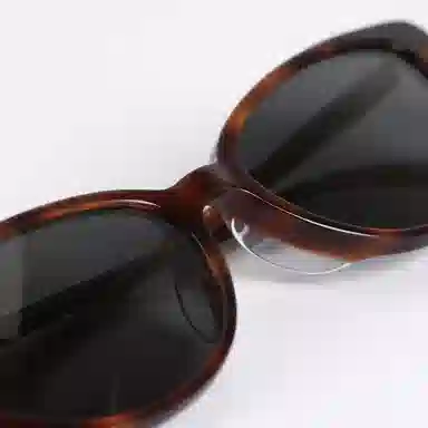 青雉作 好莱坞女王范复古玳瑁色 小框欧美度假风偏光驾驶 轻量化倒三角细框 醋酸板材 猫眼 太阳眼镜 女款