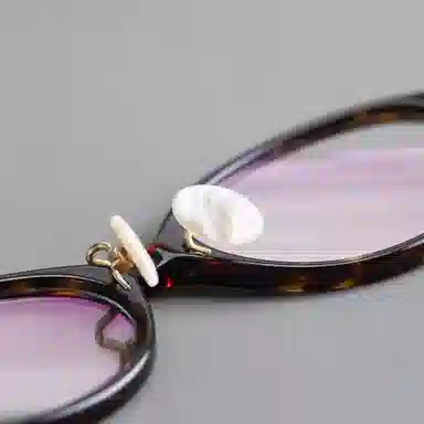 【可配度数】 青雉作 日杂高级感文艺书呆子眼镜日系时尚眼镜框高弹力不夹脸贝母鼻托 β钛板材 椭圆形 光学镜架 女款 玳瑁色日本灰黑色