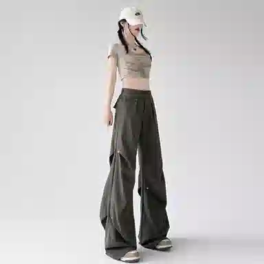 CASTLE WOODS cleanfitvibe