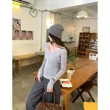 CASTLE WOODS vchic T