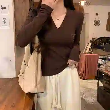 CASTLE WOODS 2025V T