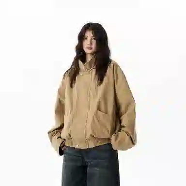 CASTLE WOODS bomberboxy