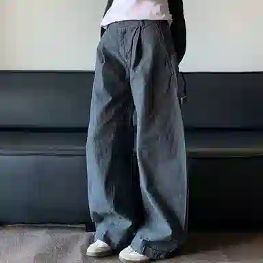 CASTLE WOODS vintage