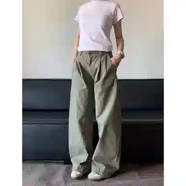 CASTLE WOODS vintage