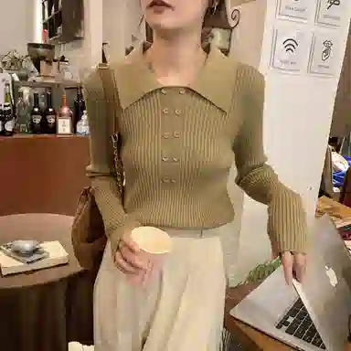 CASTLE WOODS Polo2025