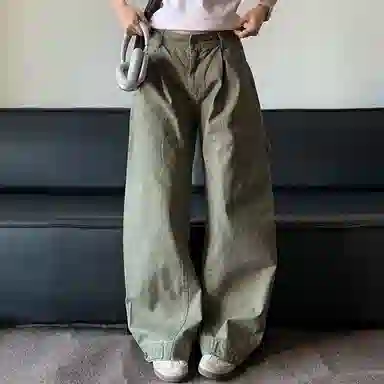 CASTLE WOODS vintage