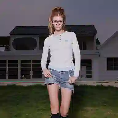 MANYSTON T