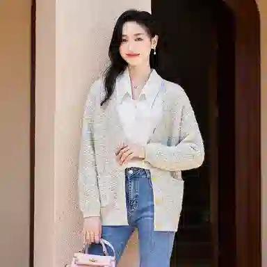 VICTORIA&VERA Misty V-Neck Knit Sweater