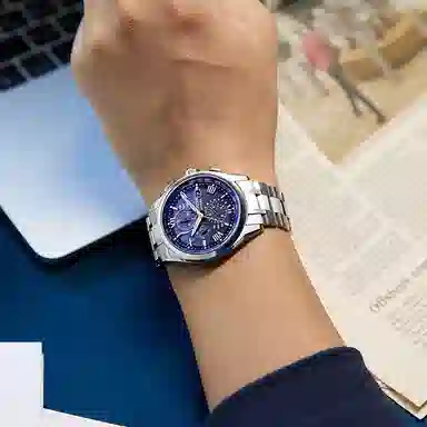 CITIZEN 200 41mm AT8240-74L