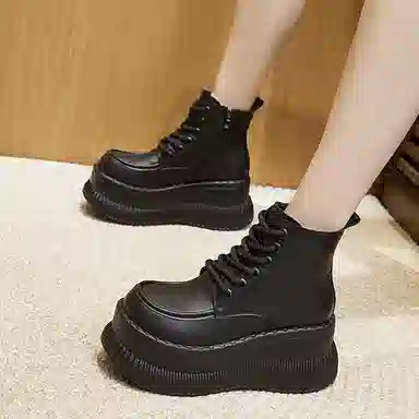 优质皮面厚底休闲百搭松糕鞋 短靴 女款