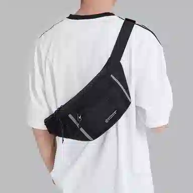 维多利亚旅行者 休闲百搭大容量潮流运动多拉链口袋防泼水 涤纶 斜挎包胸包 常规 男款 黑色