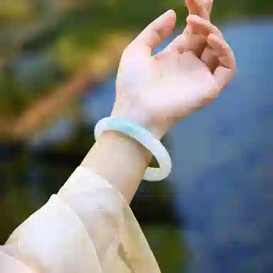 MY WORLD BEGINS AND ENDS WITH YOU