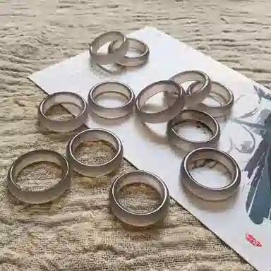 MY WORLD BEGINS AND ENDS WITH YOU