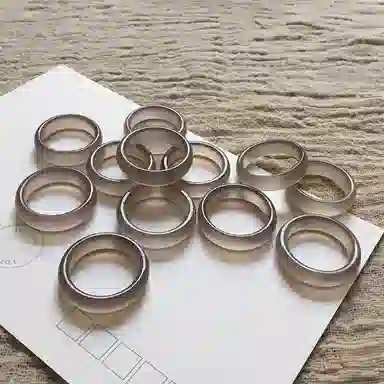 MY WORLD BEGINS AND ENDS WITH YOU