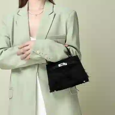 Emotional World OWLBOU