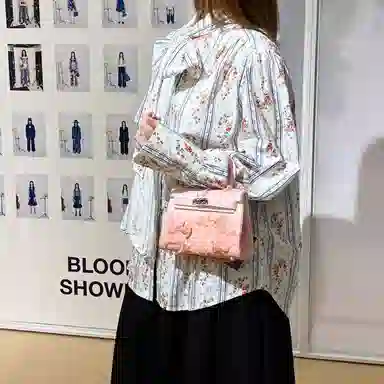 Emotional World OWLBOU