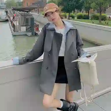 袋鼠 超火好看假两件拼接外套风衣 女款