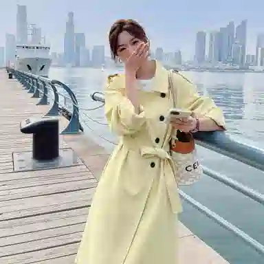 袋鼠 宽松适中西装领长袖风衣 女款