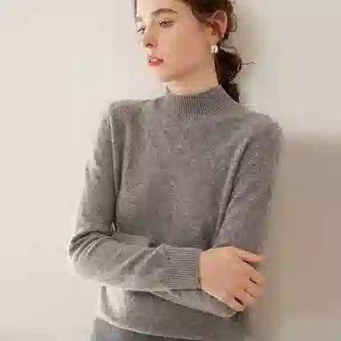袋鼠 舒适简约减龄纯色半高领亲肤柔软套头长袖羊绒衫 女款