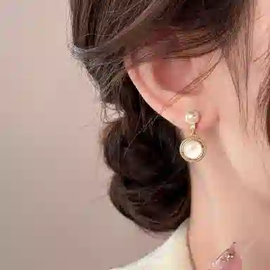 Yunxi Pearl Earrings