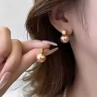 韵系 法式赫本风 几何方块无耳洞 仿珍珠 耳环 女款