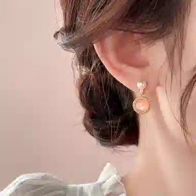 Yunxi Pearl Earrings