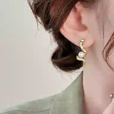 韵系 微镶灵蛇 铜镀金 耳环 女款