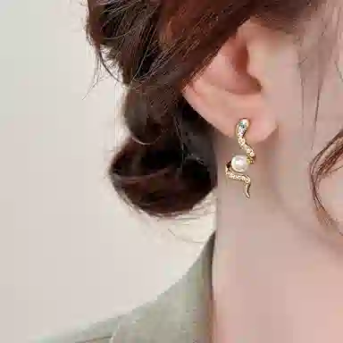 韵系 微镶灵蛇 铜镀金 耳环 女款