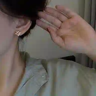 韵系 爱心锆石高级感轻奢小众设计感 电镀 耳钉 女款