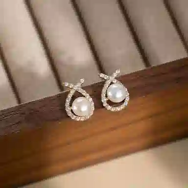 韵系 微镶锆石交叉珍珠 铜镀金 耳环 女款