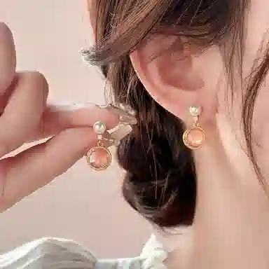 Yunxi Pearl Earrings