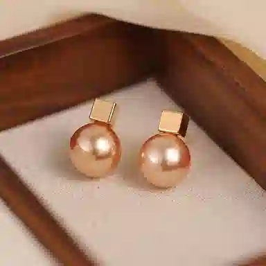 韵系 法式赫本风 几何方块无耳洞 仿珍珠 耳环 女款