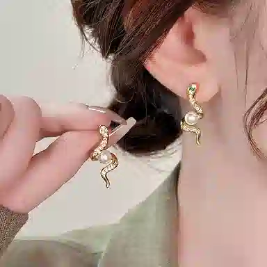 韵系 微镶灵蛇 铜镀金 耳环 女款