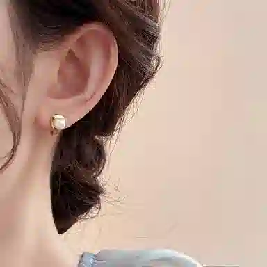 韵系 精致小巧个性设计感 淡水珍珠 耳钉 女款